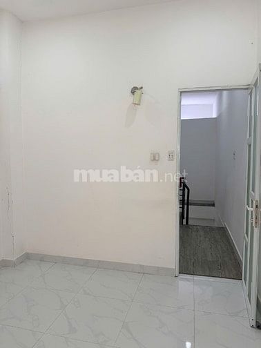 Cho thuê nhà nguyên căn tại hẻm 100 Tân Khai, phường Minh Phụng (P7, Q