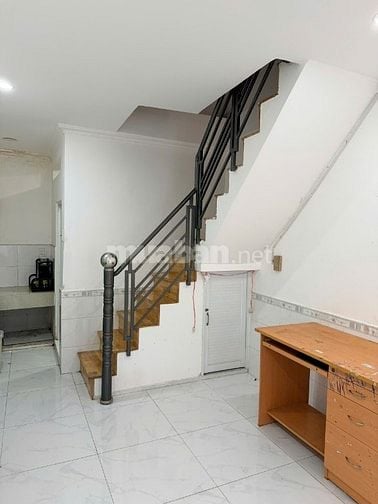 Cho thuê nhà nguyên căn tại hẻm 100 Tân Khai, phường Minh Phụng (P7, Q