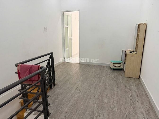 Cho thuê nhà nguyên căn tại hẻm 100 Tân Khai, phường Minh Phụng (P7, Q