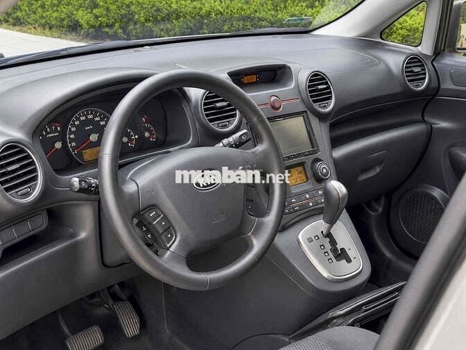Kia Carens nhập khẩu  bản full 7 chỗ nguyên bản