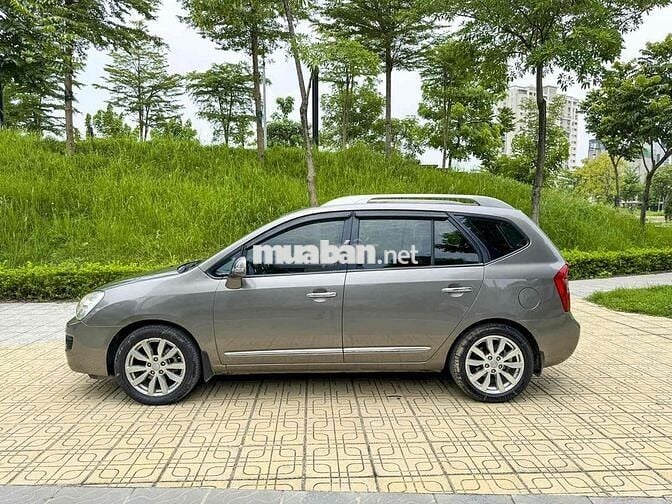 Kia Carens nhập khẩu  bản full 7 chỗ nguyên bản