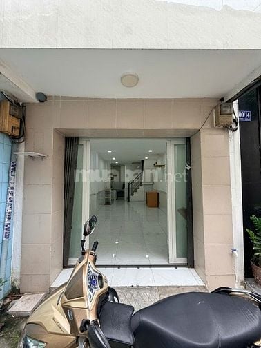 Cho thuê nhà nguyên căn tại hẻm 100 Tân Khai, phường Minh Phụng (P7, Q