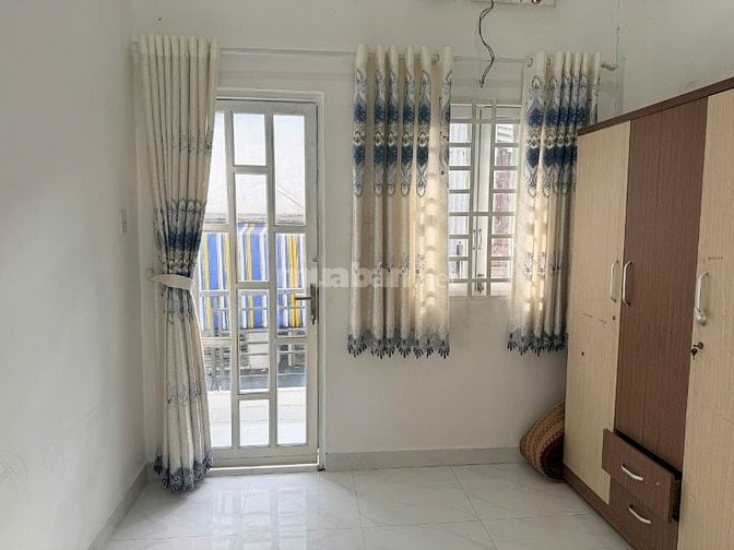 Cho thuê nhà nguyên căn tại hẻm 100 Tân Khai, phường Minh Phụng (P7, Q