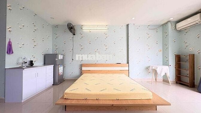 CHÍNH CHỦ CHO THUÊ PHÒNG BAN CÔNG 35m2 NGAY HẺM ỐC ĐÀO. GIẢM 500k/Th