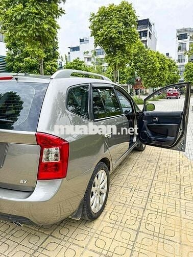 Kia Carens nhập khẩu  bản full 7 chỗ nguyên bản