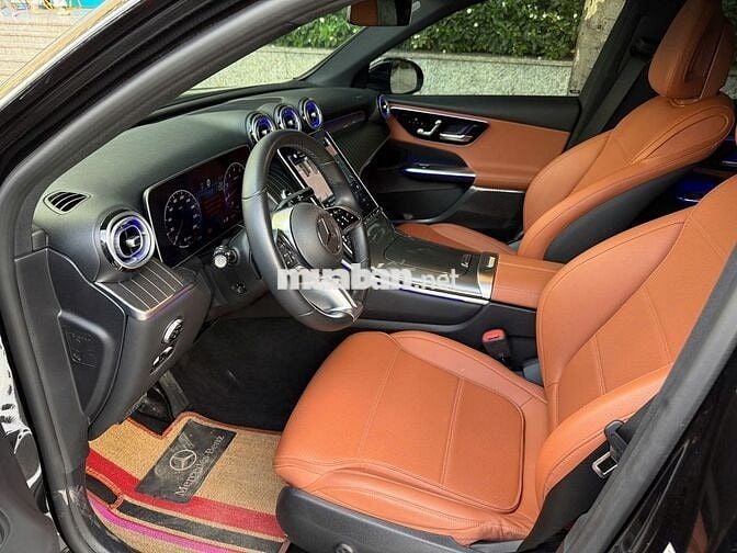 Mercedes-Benz GLC200 4MATIC 2023 Đen 11.000 km