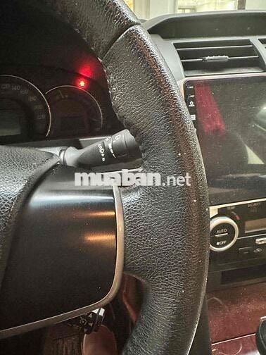 Toyota Camry 2013 2.0E đi 11vankm cực mới