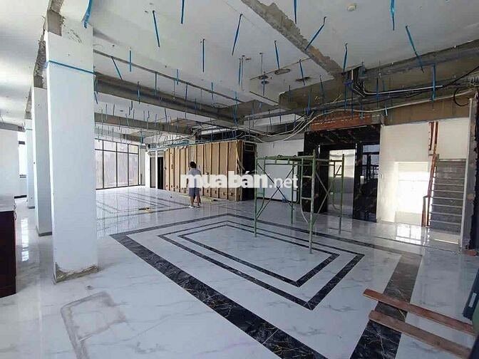 CHO THUÊ TOÀ BUIDING 3.100m2 MỚI XÂY DỰNG QUẬN 3
