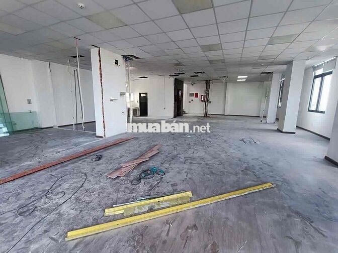 CHO THUÊ TOÀ BUIDING 3.100m2 MỚI XÂY DỰNG QUẬN 3