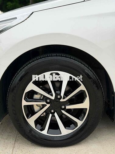 Hyundai Accent 1.4AT 2020 Trắng Tự động 80.000km