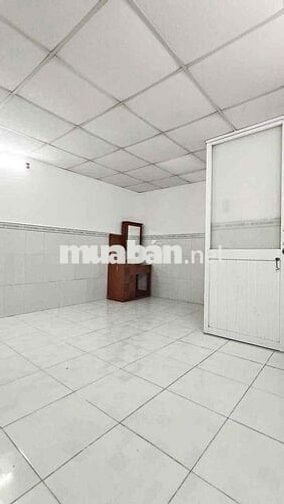 nhà 4 x 5, đúc 1 lầu , 1pn , 1wc