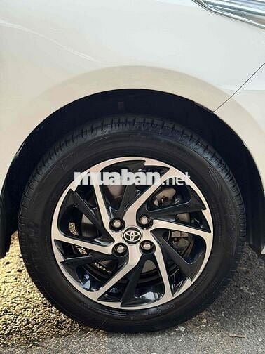 Toyota Vios 1.5E 2022 Số sàn Trắng