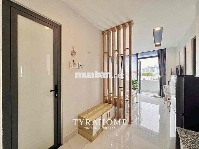 🎀Căn Hộ Trong Khu Phan Xích Long Full Nội Thất Ban Công - Thang Máy