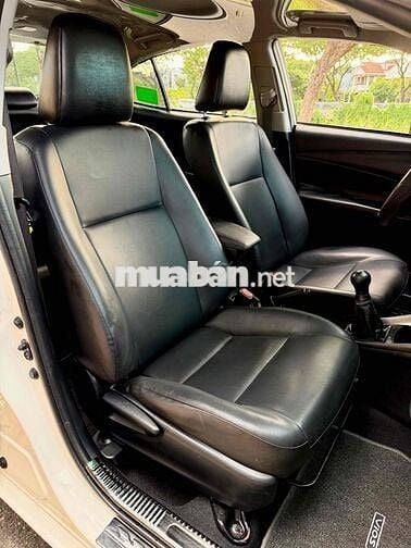 Toyota Vios 1.5E 2022 Số sàn Trắng