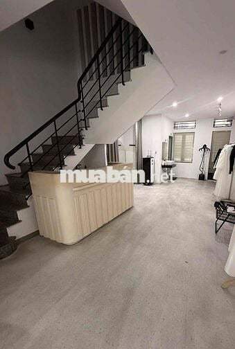 Bán nhà 4 tầng MT Lương Nhữ Hộc trung tâm TP Đà Nẵng