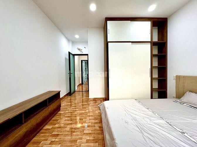 Nhà 4 Tầng full nội thất mới đẹp vào ở ngay đường Nguyễn Văn Quỳ, Q7