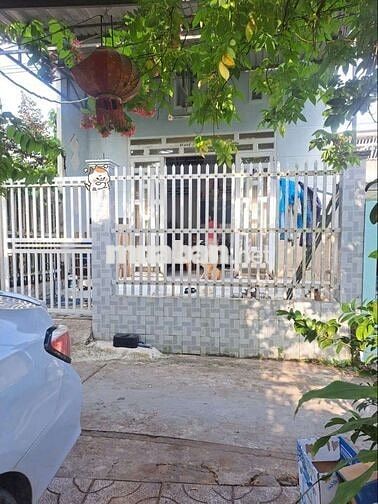Nhà hoàn công diện tích lớn cách chợ cái răng 1,5km. Ô tô tới nhà