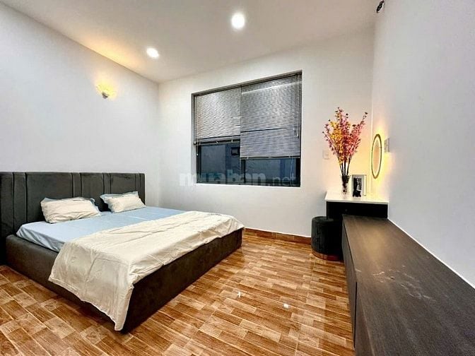 Nhà 4 Tầng full nội thất mới đẹp vào ở ngay đường Nguyễn Văn Quỳ, Q7