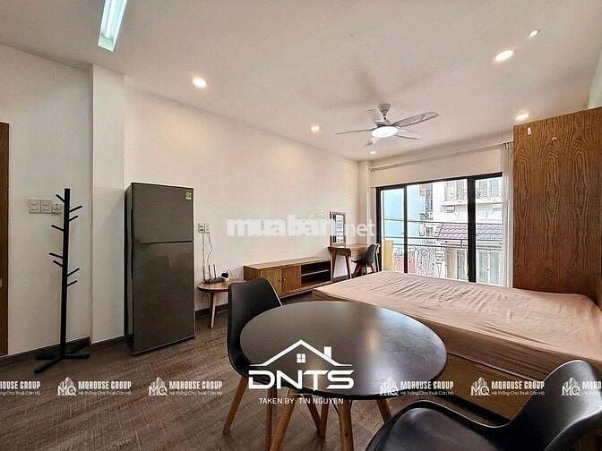 Studio balcony 45m2 đầy đủ nội thất gần Limtower, Công Viên Lê Văn Tám