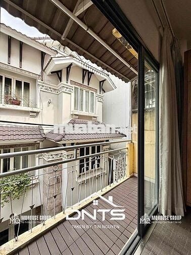 Studio balcony 45m2 đầy đủ nội thất gần Limtower, Công Viên Lê Văn Tám