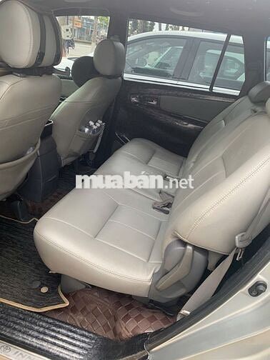 Toyota Innova 2013 Vàng Bạc