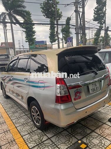 Toyota Innova 2013 Vàng Bạc