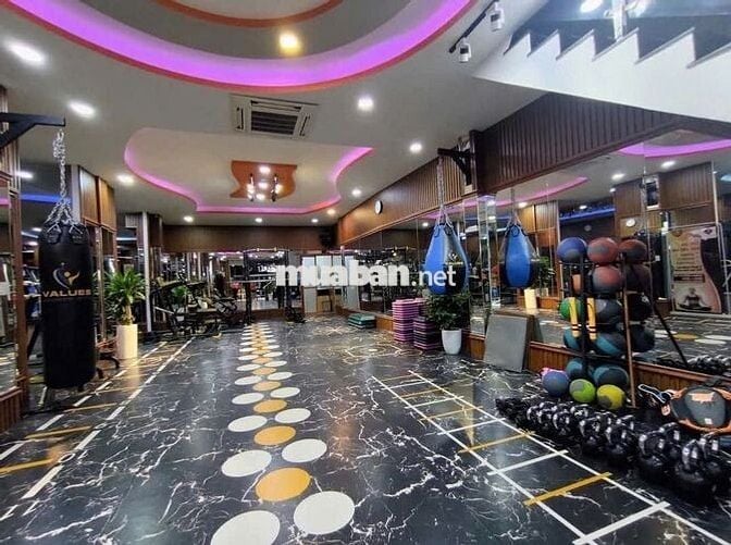 TOÀ NHÀ CHO THUÊ ỐP FULL KÍNH NGANG 25M ĐƯỜNG GÒ DẦU TÂN PHÚ