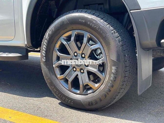 Ford Ranger Wildtrak 2025 Trắng 7.000km
