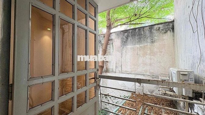 CHỦ NHÀ CHO THUÊ CĂN HỘ STUDIO VINTAGE GIỮA LÒNG QUẬN 1 CHỈ TÍNH ĐIỆN