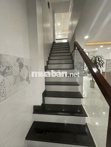 HẺM THÔNG 10m GÒ DẦU_TÂN SƠN NHÌ_5x21m_ĐÚC 4 TẤM 5PN_Xe hơi Đỗ Cửa