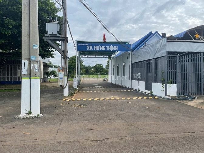 Lô góc 2 mặt tiền đường nhựa xã Hưng Thịnh, gần QL 1a