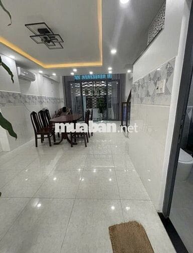 HẺM THÔNG 10m GÒ DẦU_TÂN SƠN NHÌ_5x21m_ĐÚC 4 TẤM 5PN_Xe hơi Đỗ Cửa