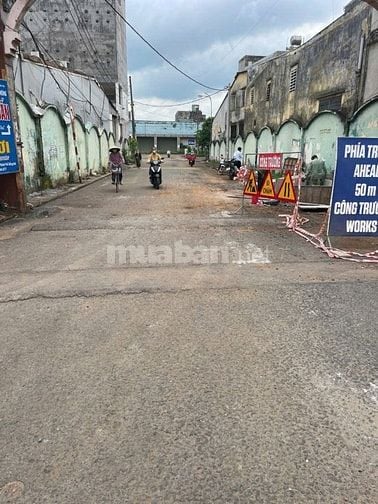 Lô góc 2 mặt tiền đường nhựa xã Hưng Thịnh, gần QL 1a