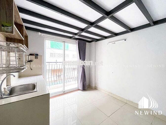 Cho thuê Gác cao có ban công riêng bếp riêng Nhận xe điện nhận Pet