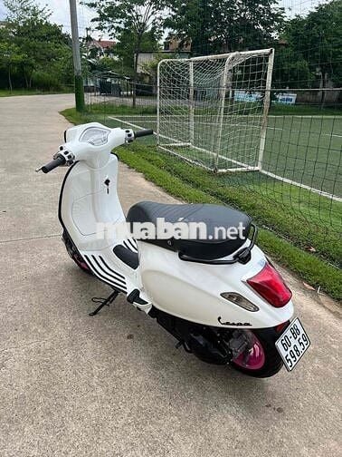 Piaggio Vespa Sprint 125 Trắng Hồng Minơ Leng Keng