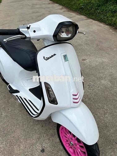 Piaggio Vespa Sprint 125 Trắng Hồng Minơ Leng Keng