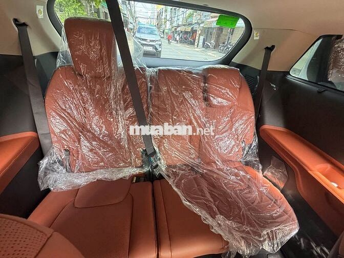 Siêu lướt 1600 Km Kia Carnival Signature 2.2D 2026