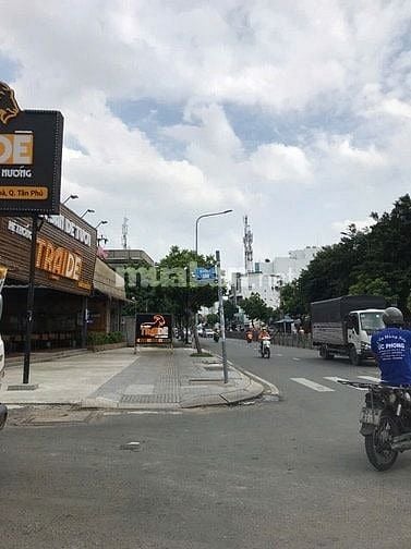 Nhà 4 tầng 8.3 tỷ TL shr CV Đầm sen  gần trường ĐH Văn Lang- Hồng Bàng