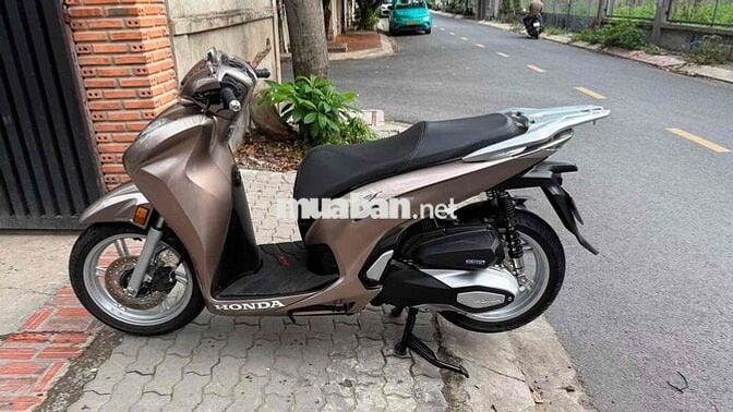 Honda SH 350i 2022 Nâu 25000 km