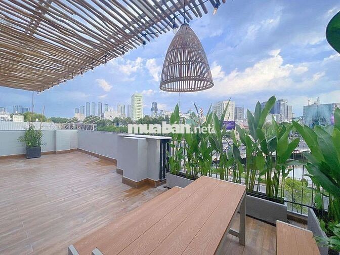 Căn hộ sân vườn 80m2 2pn full nội thất Điện Biên Phủ - Q1