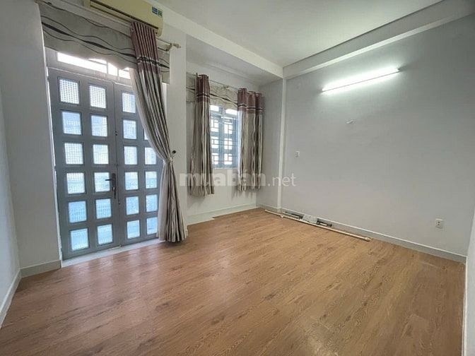 Nhà 4,7x16m 3 Tầng hẻm xe hơi Đường 79 Phường Tân Quy Q7. giá 11,9 tỷ