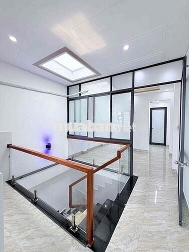 093 CHO THUÊ NHÀ ĐẸP KIỆT TRẦN CAO VÂN – DIỆN TÍCH SỬ DỤNG LỚN 200M²