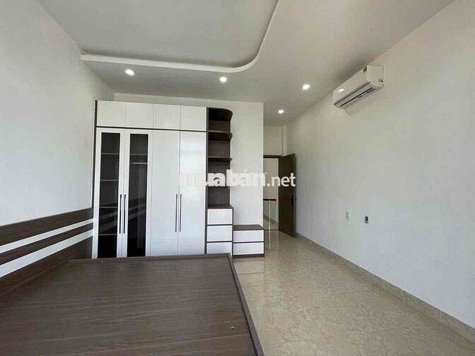 CHO THUÊ NHÀ PHỐ MẶT TIỀN ĐƯỜNG ĐX GẦN CHUNG CƯ PHÚ MỸ