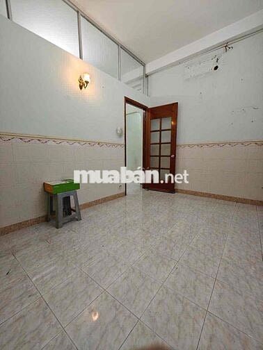 Cho thuê nhà mặt tiền đường nội bộ Bùi Minh Trực P5 Q8