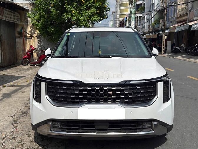 Siêu lướt 1600 Km Kia Carnival Signature 2.2D 2026