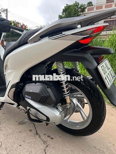 Honda SH160i ABS 2025 Trắng Đen Bạc Siêu lướt