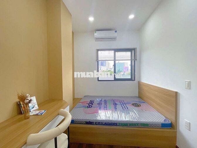 Căn hộ sân vườn 80m2 2pn full nội thất Điện Biên Phủ - Q1