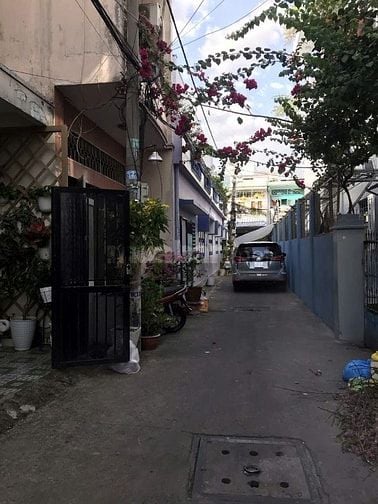 Nhà 4 tầng 8.3 tỷ TL shr CV Đầm sen  gần trường ĐH Văn Lang- Hồng Bàng