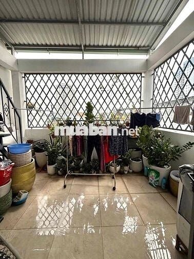 Bán nhà Q7, Phú Thuận, DT 108m2, nhỉnh 7 tỷ, gần KDC Nam Long