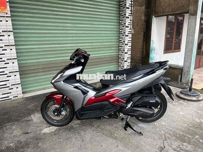 Honda Air Blade 4val 2024 bán trả góp